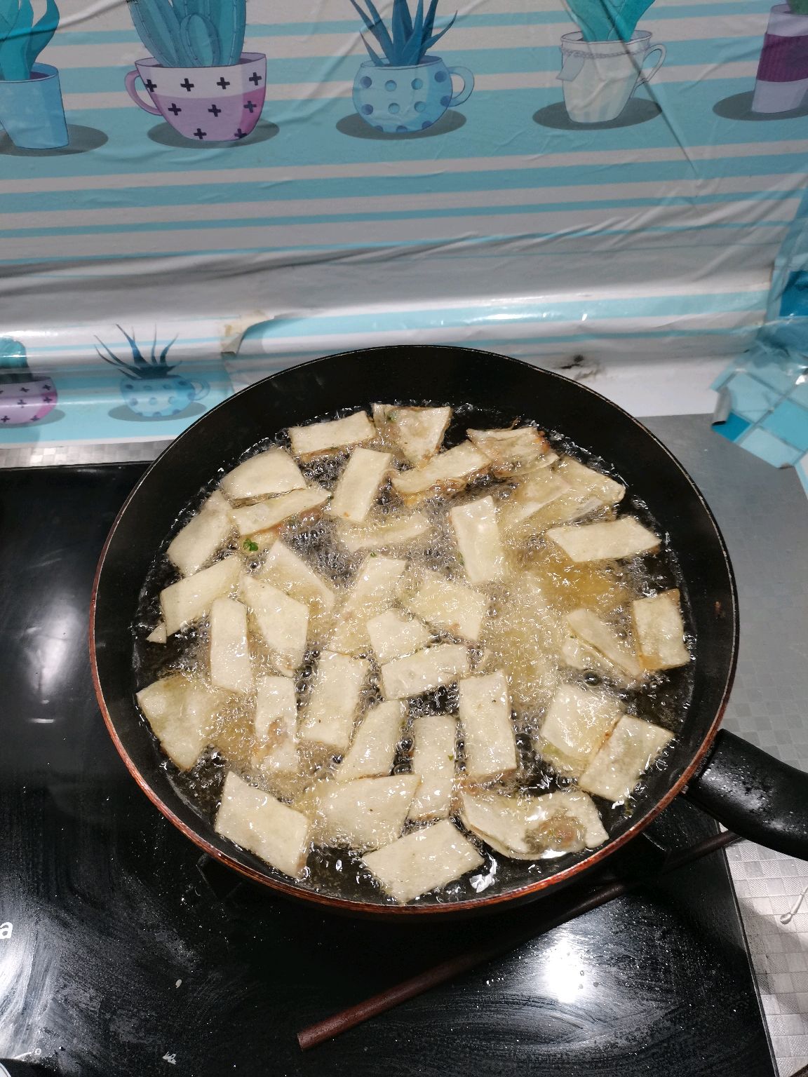 炸咯吱盒