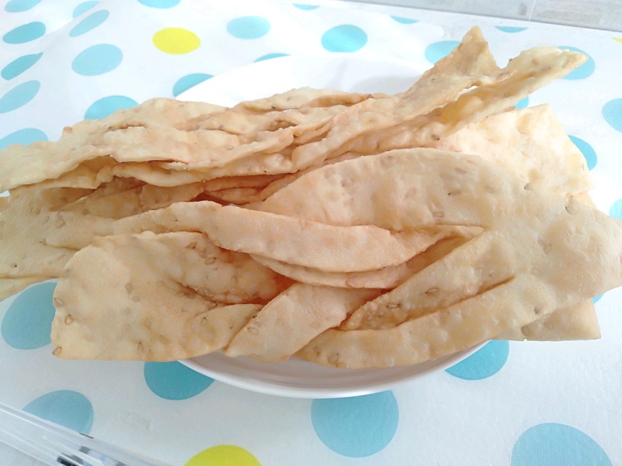 炸芝麻果子酥脆香