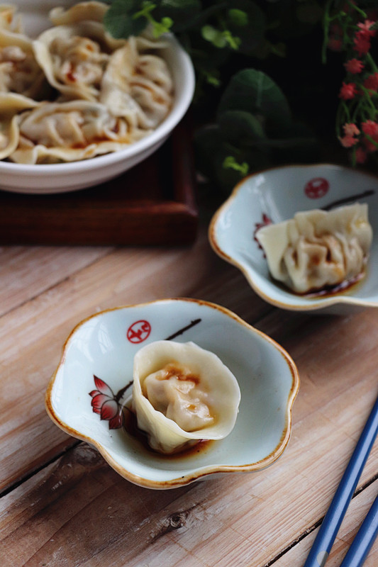 这么好吃的饺子尝过吗？馅儿粉糯又鲜味，材料却普通到你想不到