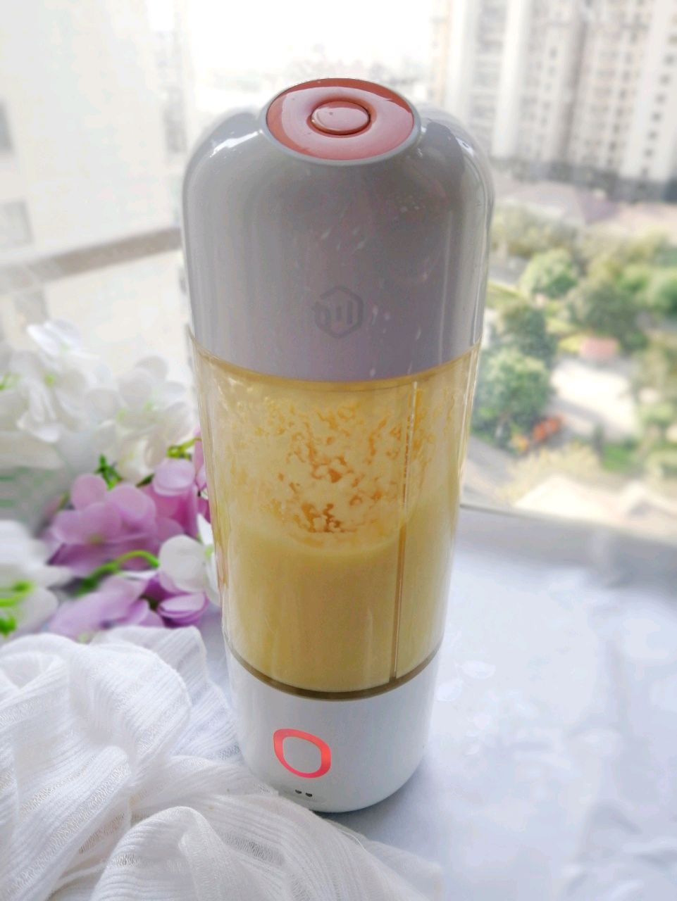 珍珠奶茶❓ 不ヾ๑是加了蓝莓的苹果奶昔☀