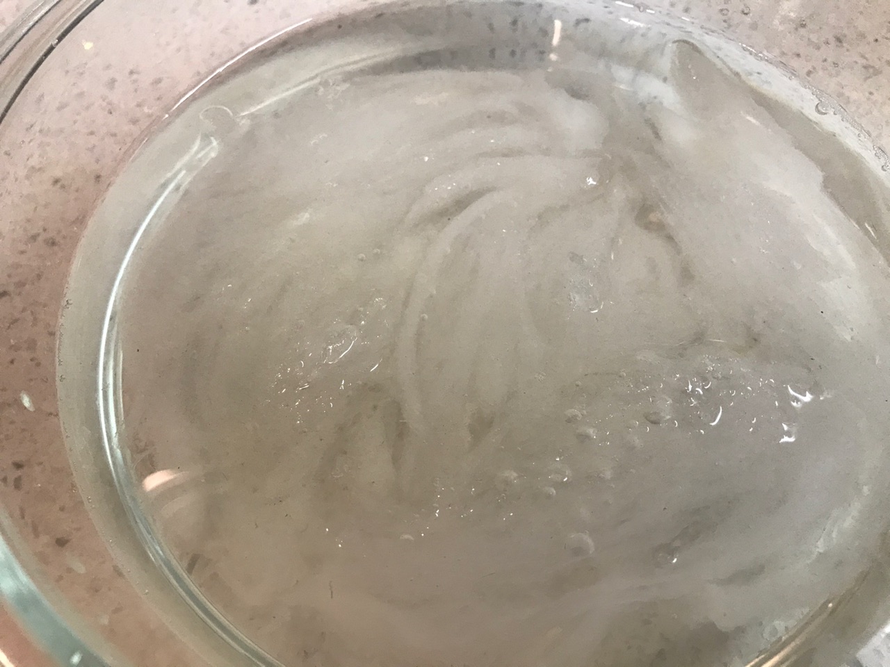 蒸牛奶燕窝