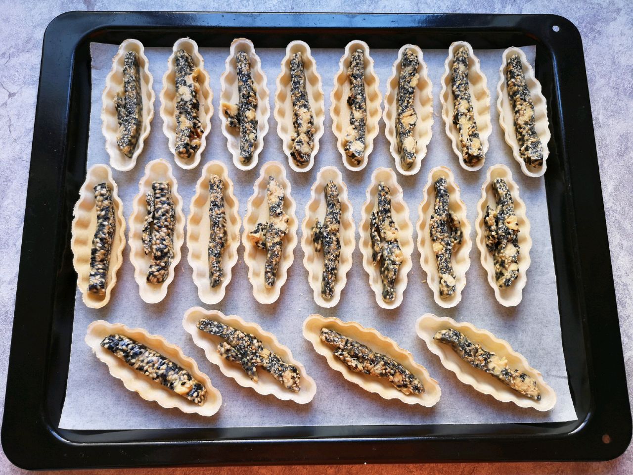 芝麻核桃糯米船