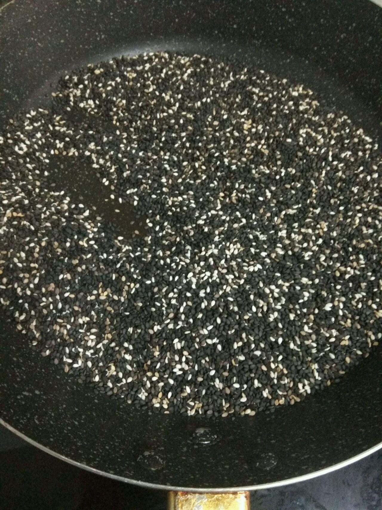 芝麻酥糖