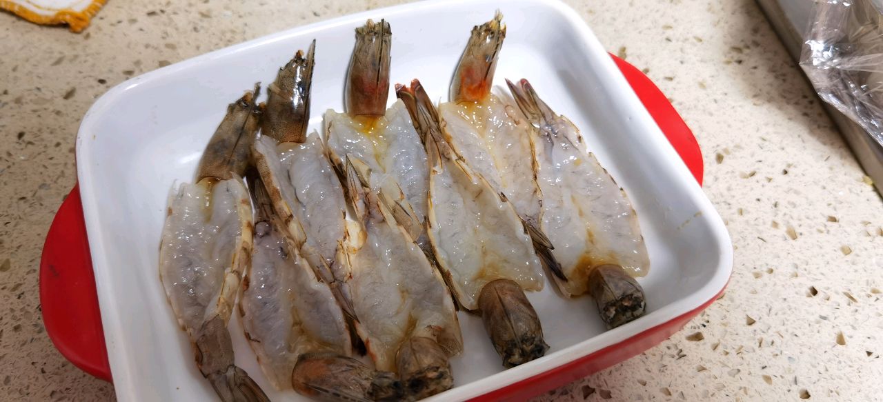 芝士蒜蓉焗虾