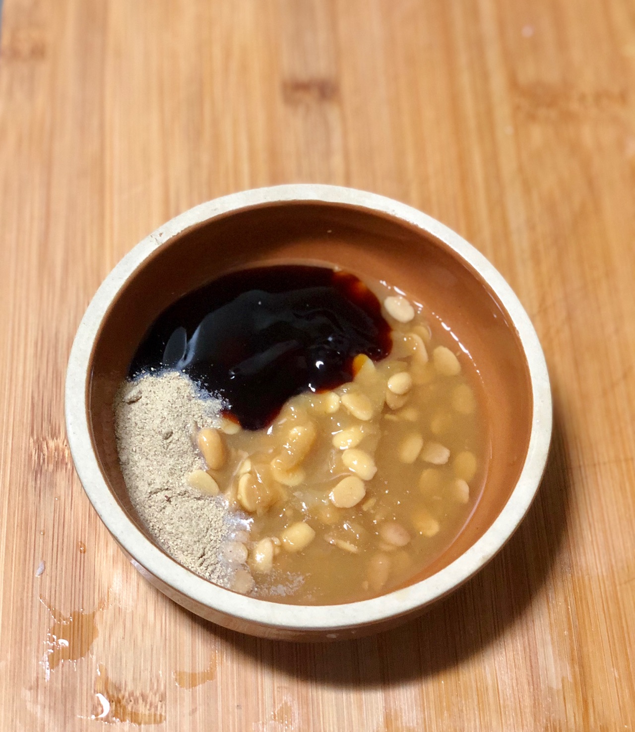 至鲜砂锅杂鱼煲