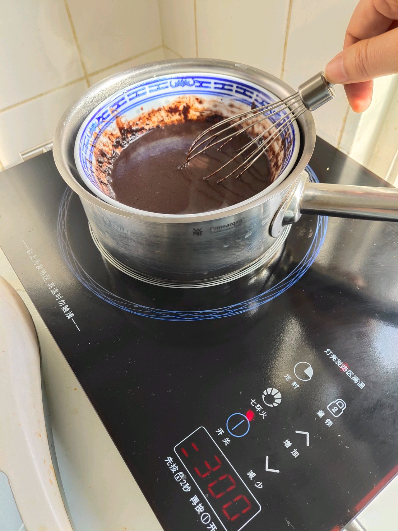 重磅巧克力奶油蛋糕卷