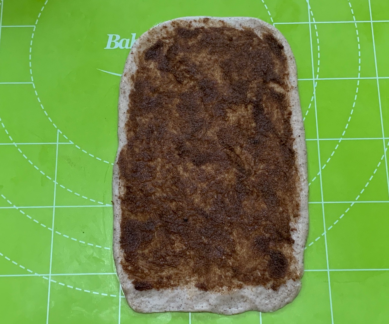 中种黑麦肉桂面包卷