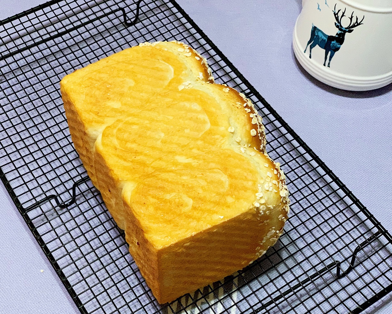 中种牛奶麦片吐司