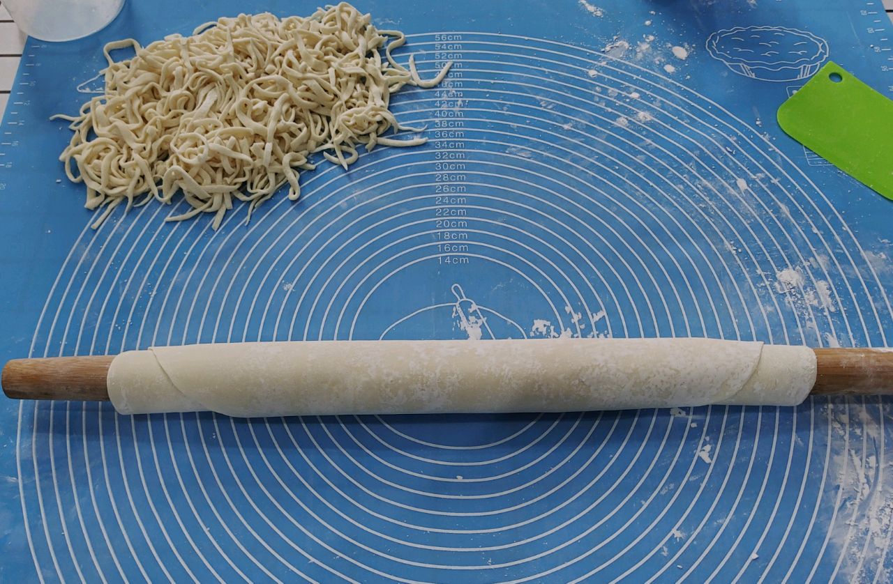 煮不糊汤的手擀面