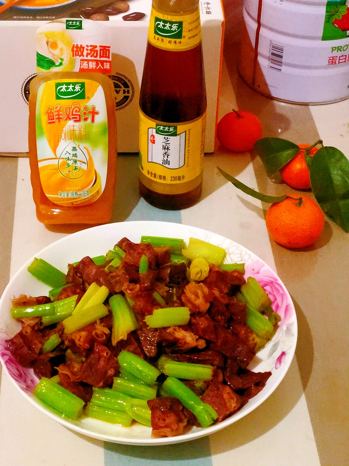 猪肺炒西芹