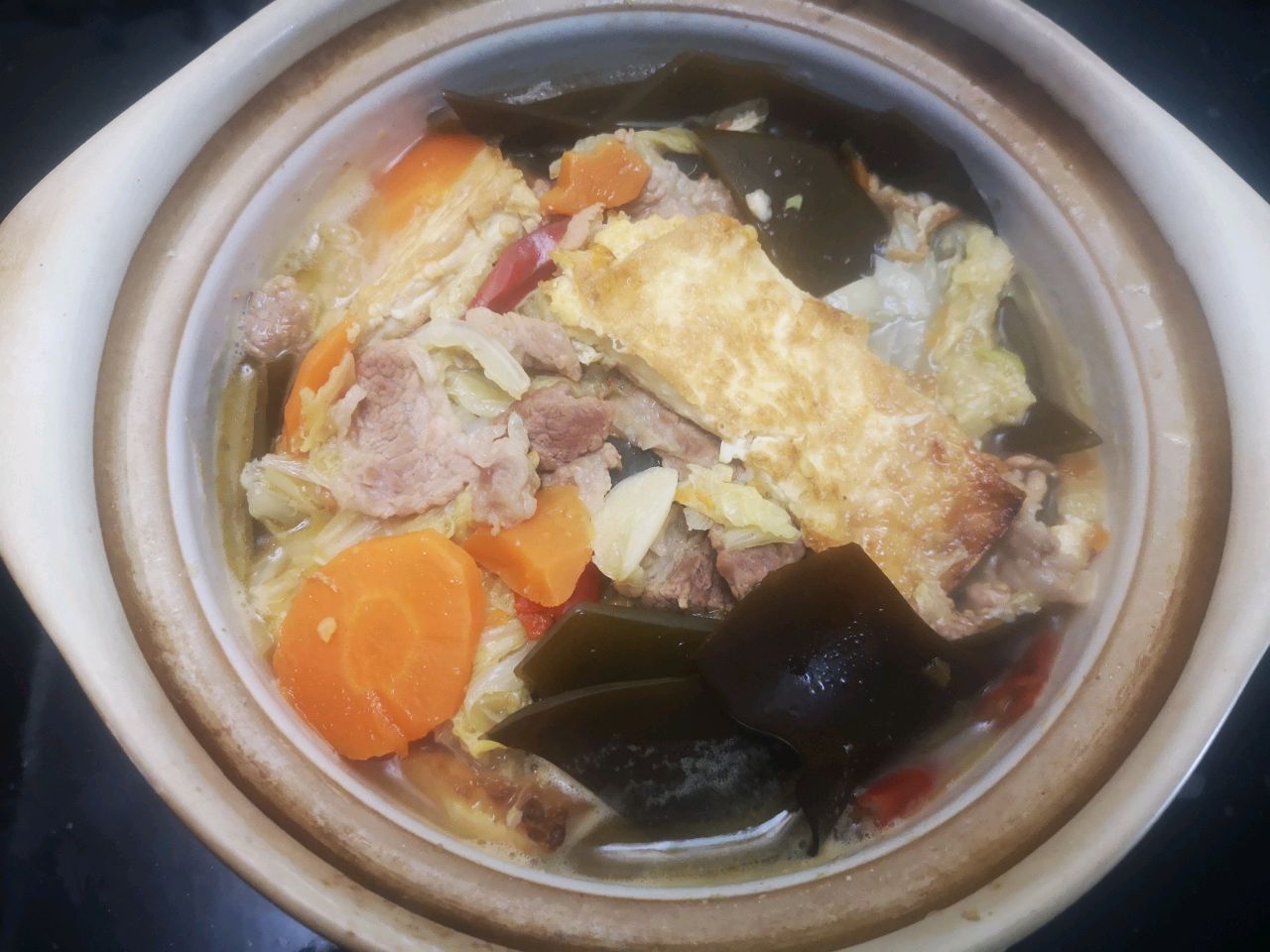 猪肉白菜豆腐煲