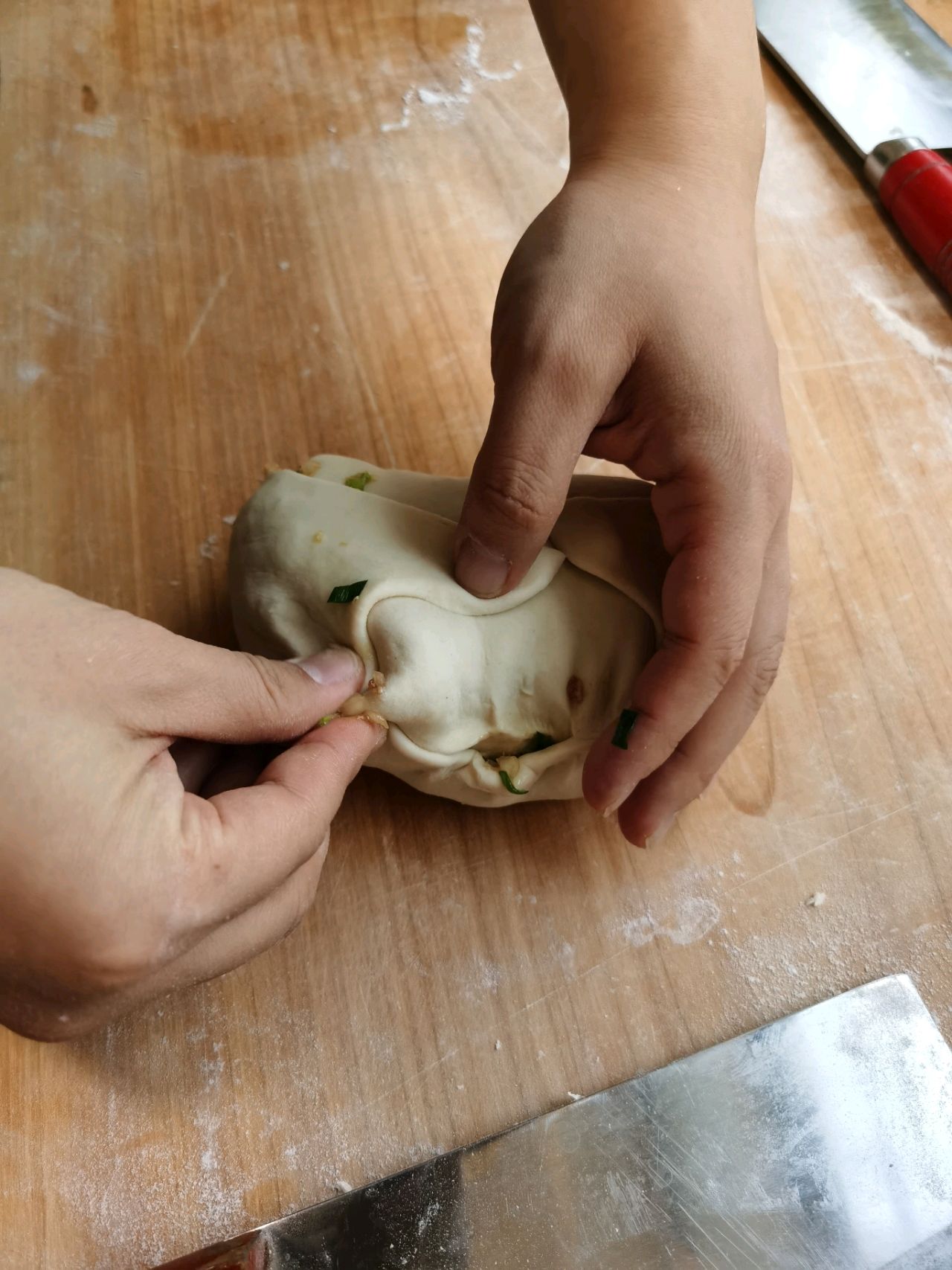 猪肉白菜韭菜饼