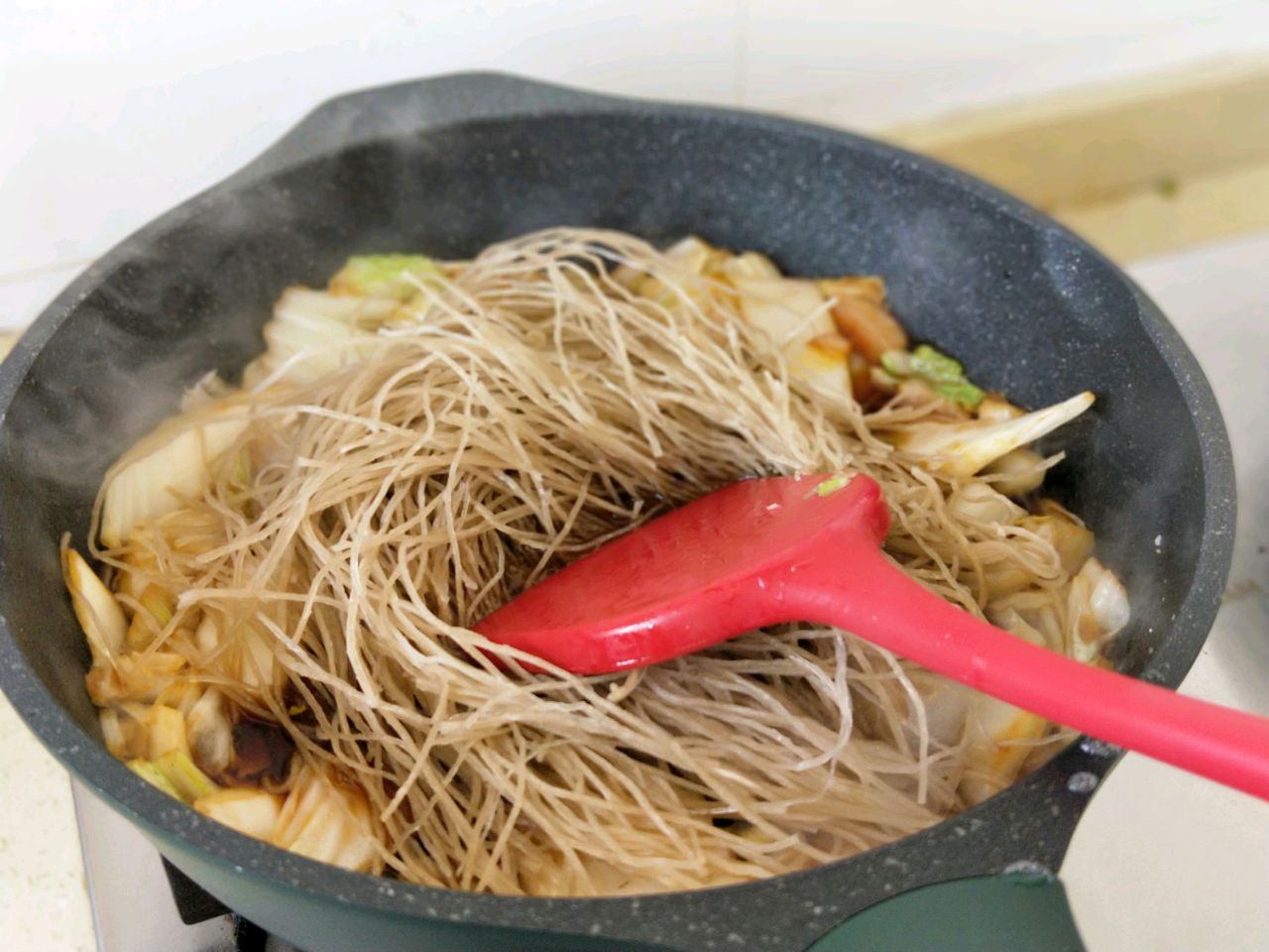 猪肉炖粉丝大白菜