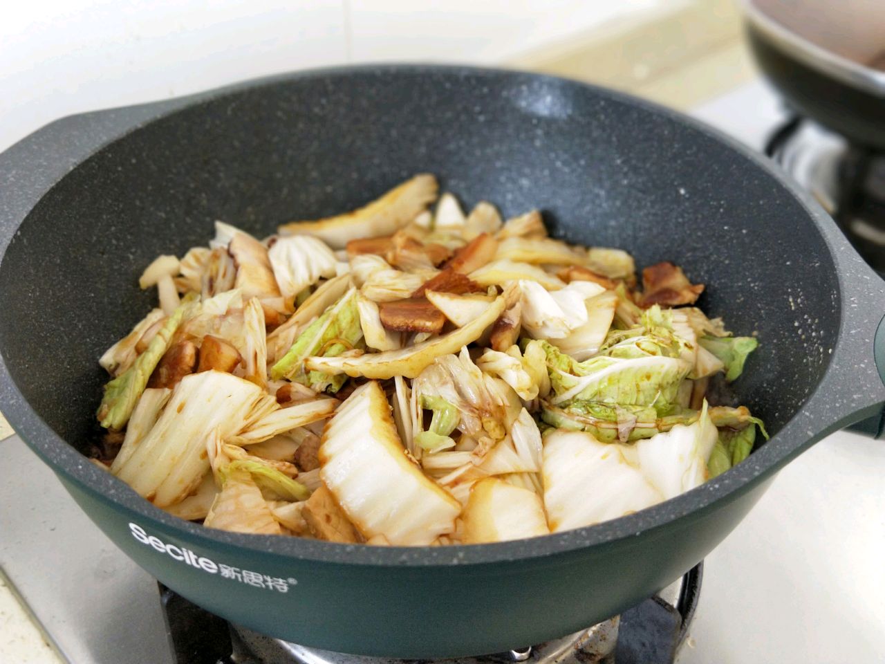 猪肉炖粉丝大白菜
