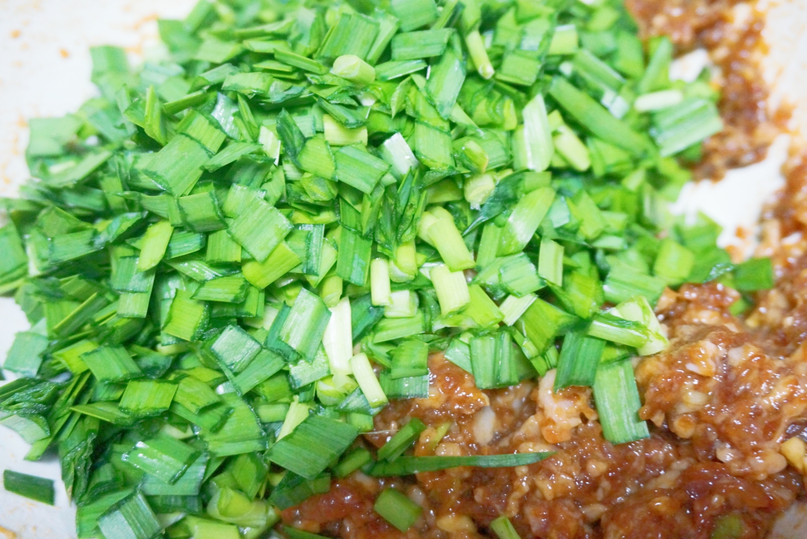 猪肉韭菜馅包子