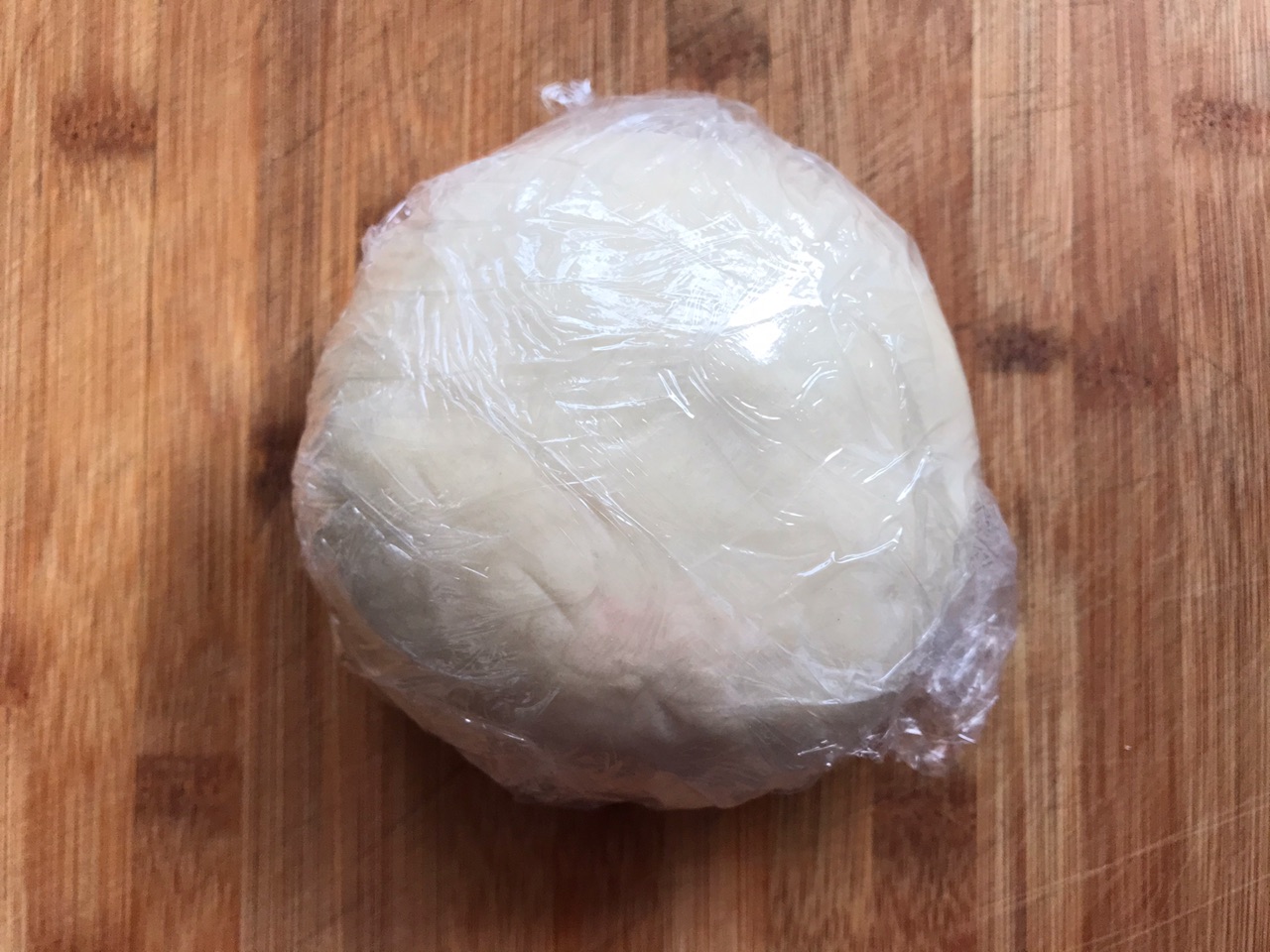 猪肉韭菜馅水饺