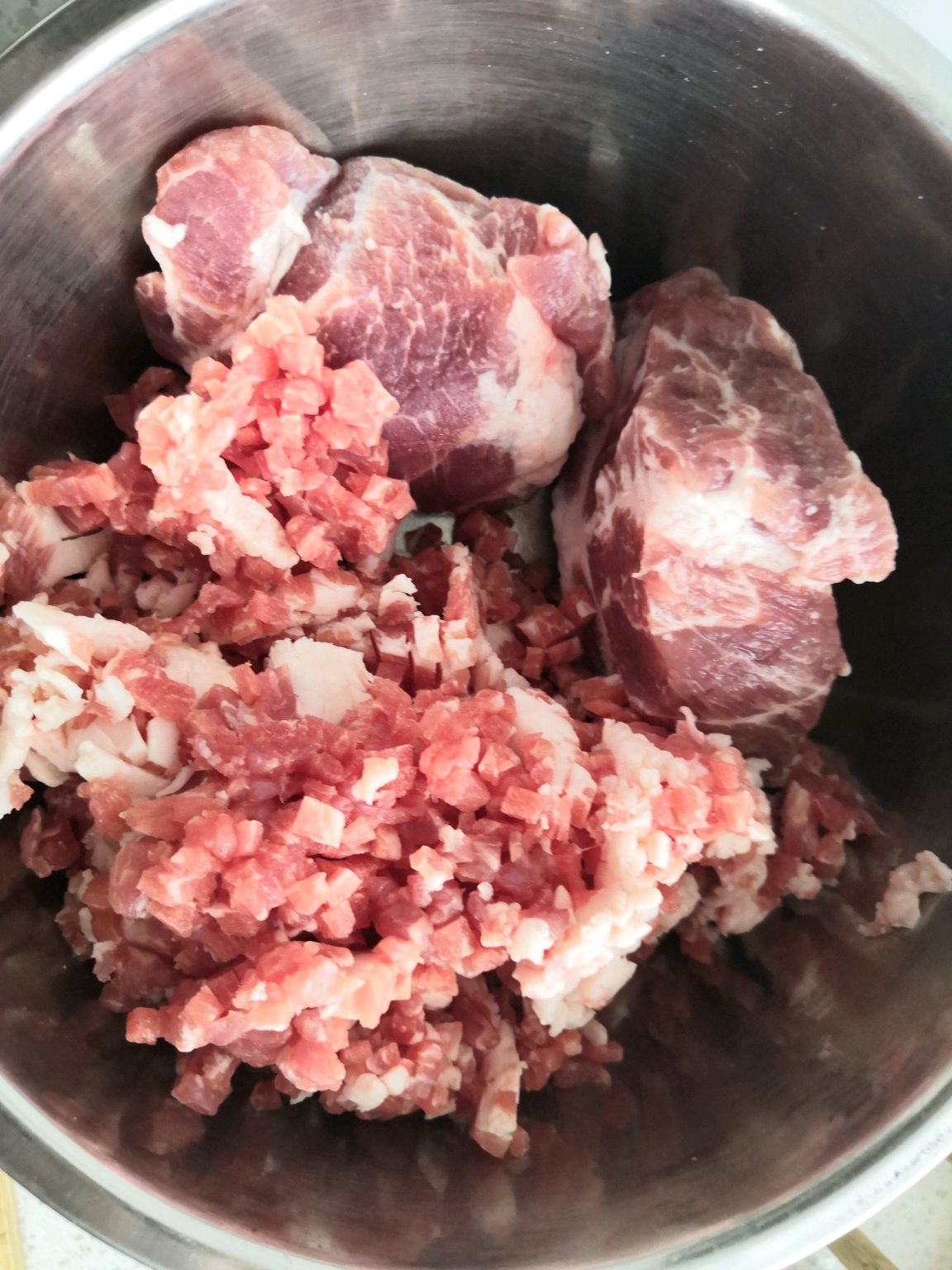 猪肉芹菜包子（全网最详细教程）