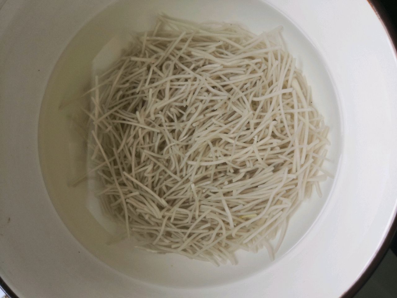 猪肉娃娃菜炖粉条