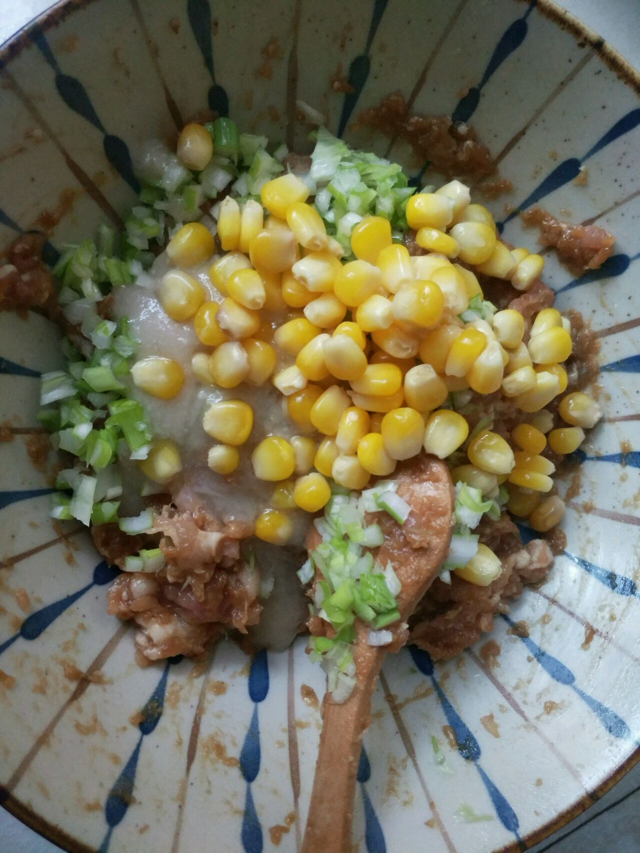 猪肉玉米煎饺