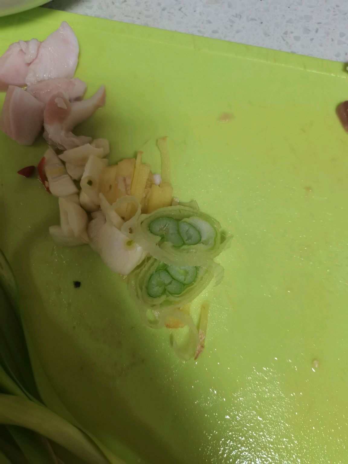 竹笋炒蒜苗！！！