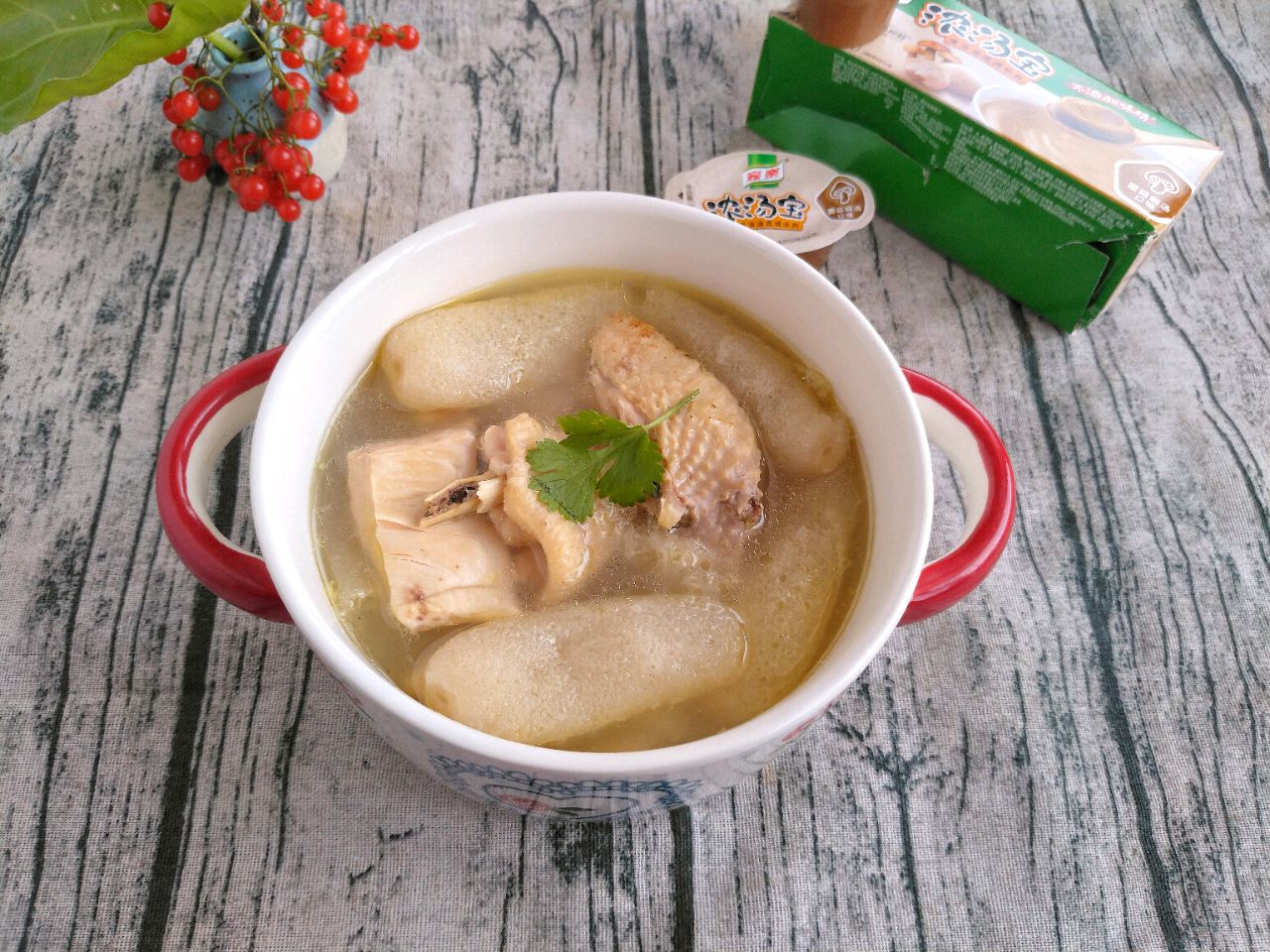 竹荪炖鸡汤