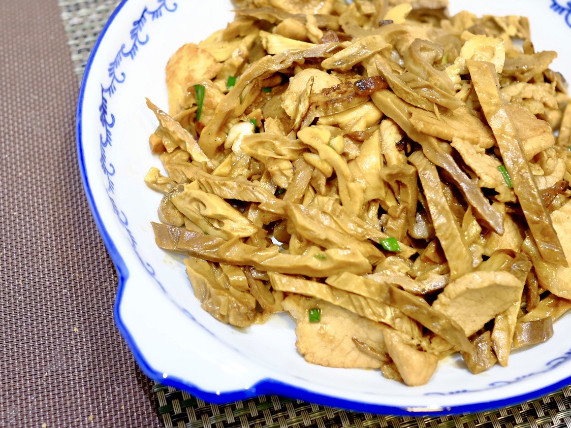 猪油笋干丝炒肉