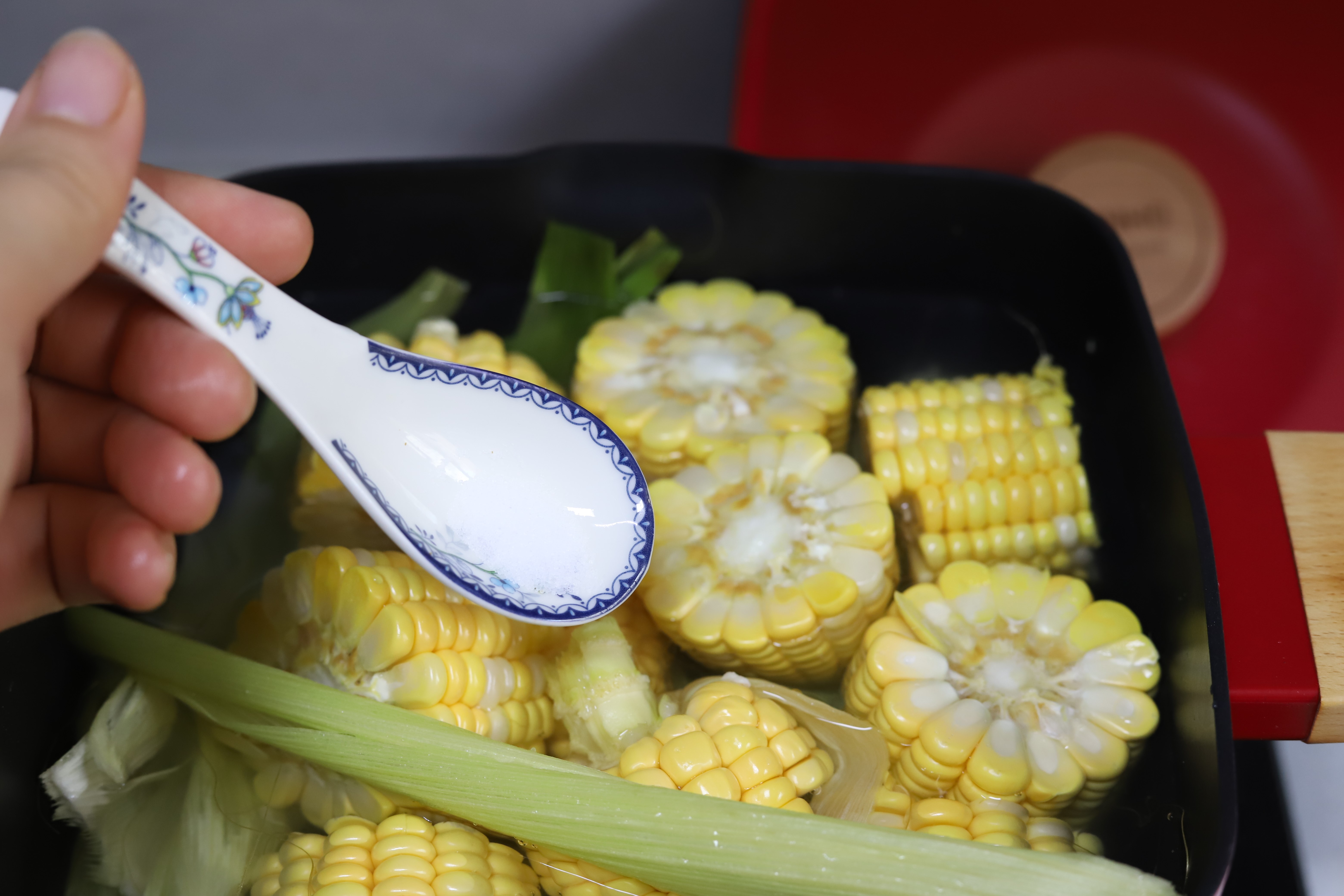 煮玉米