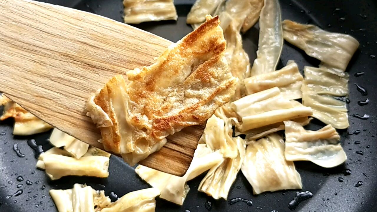 追剧必备的辣煎腐竹