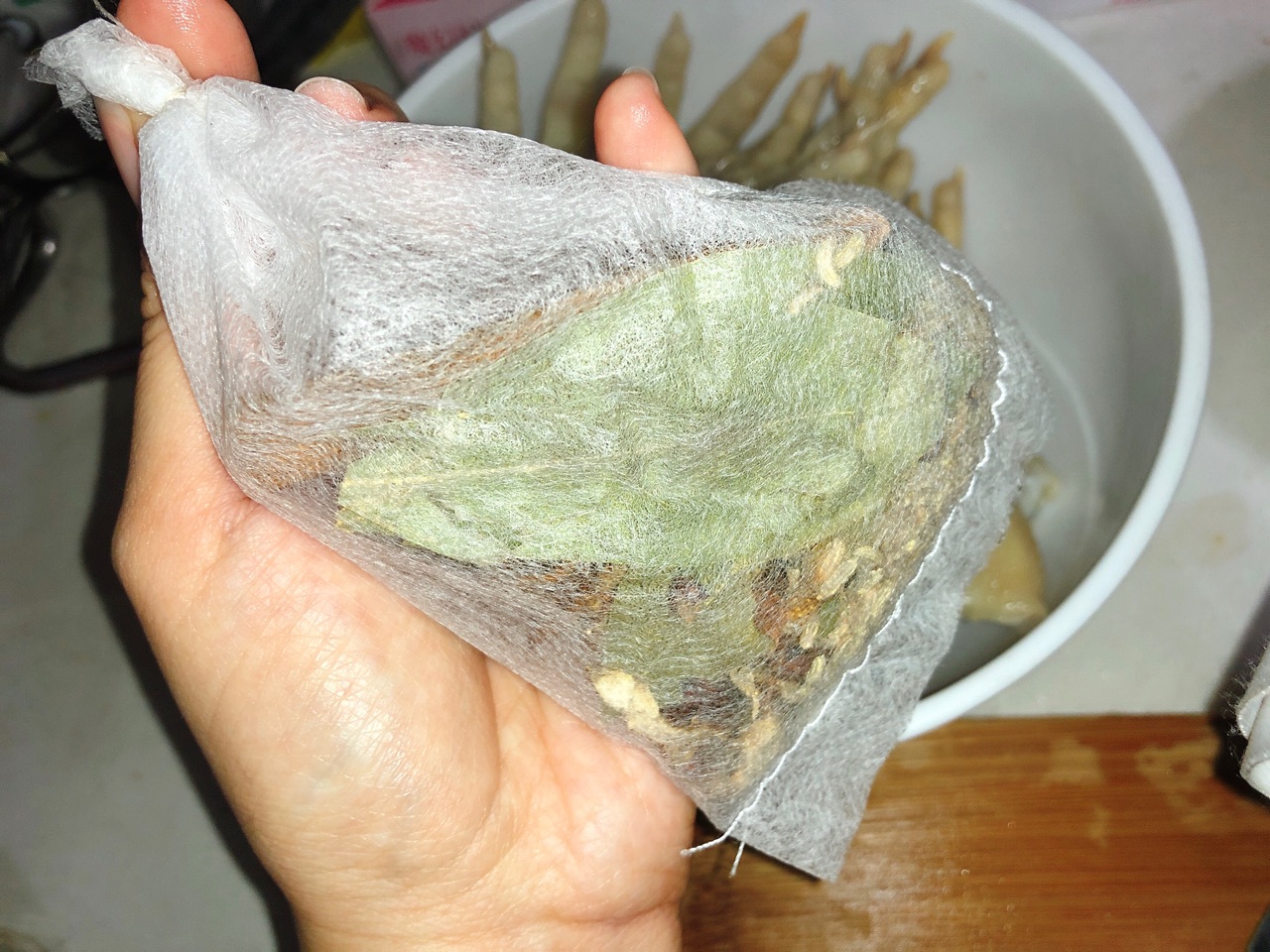 追剧必备卤鸡爪