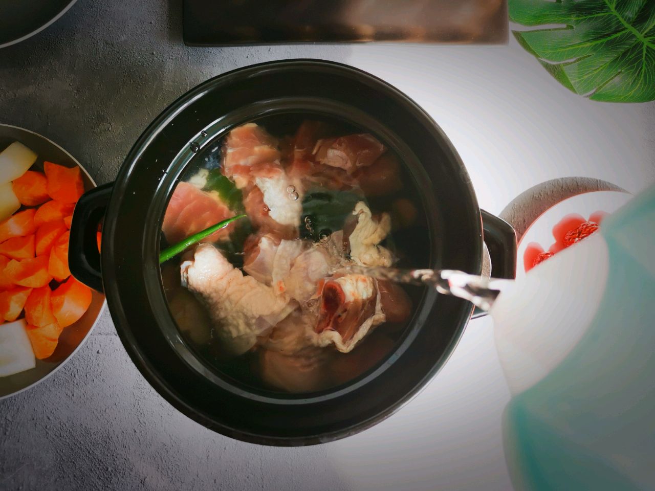 滋补鸡汤