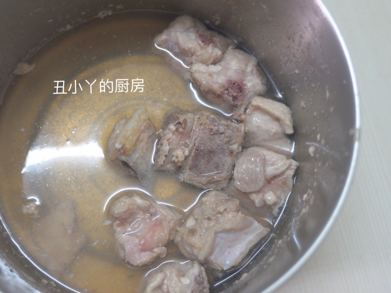 滋补养胃 玉米排骨汤