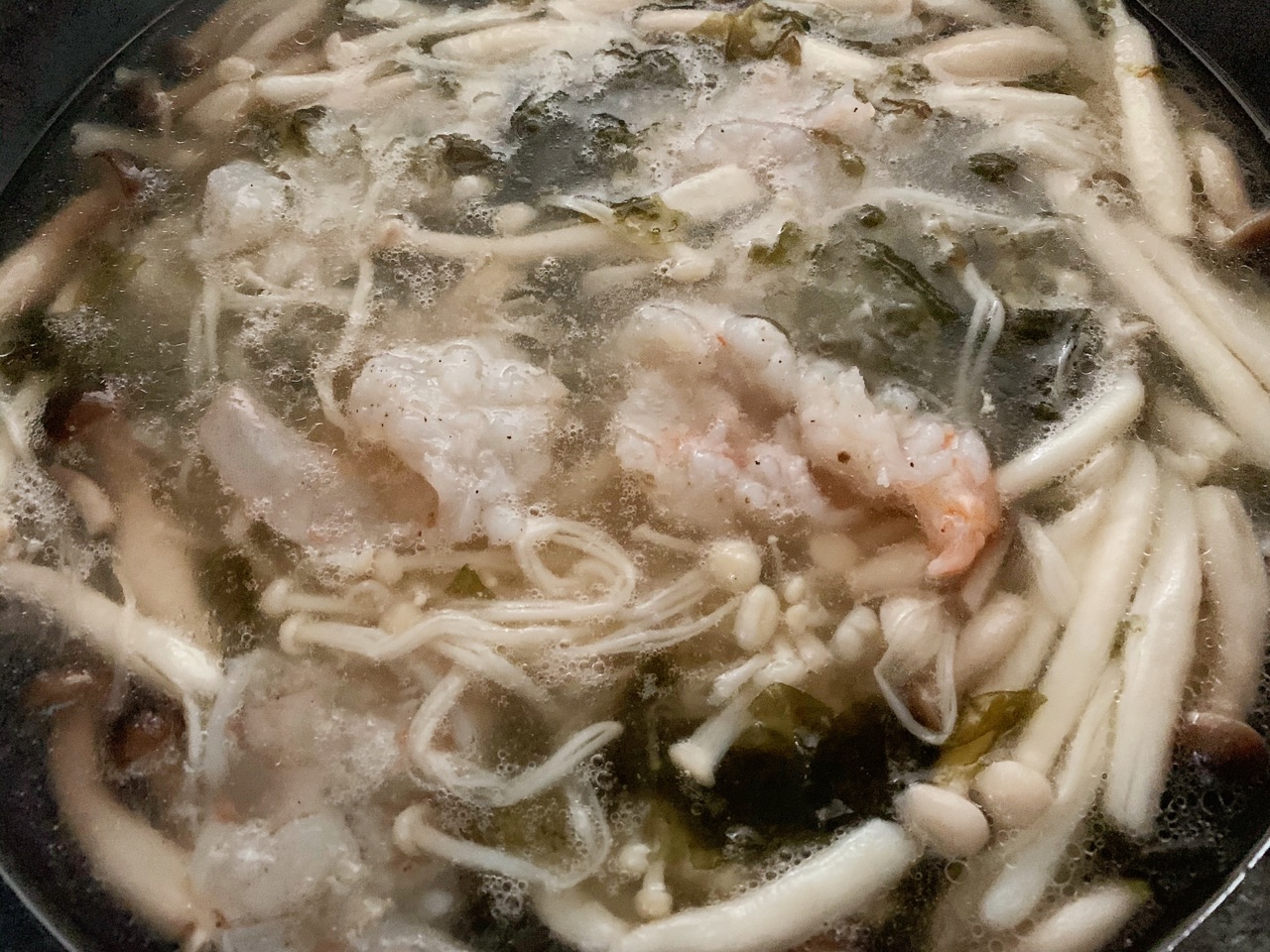 紫菜菌菇虾片汤