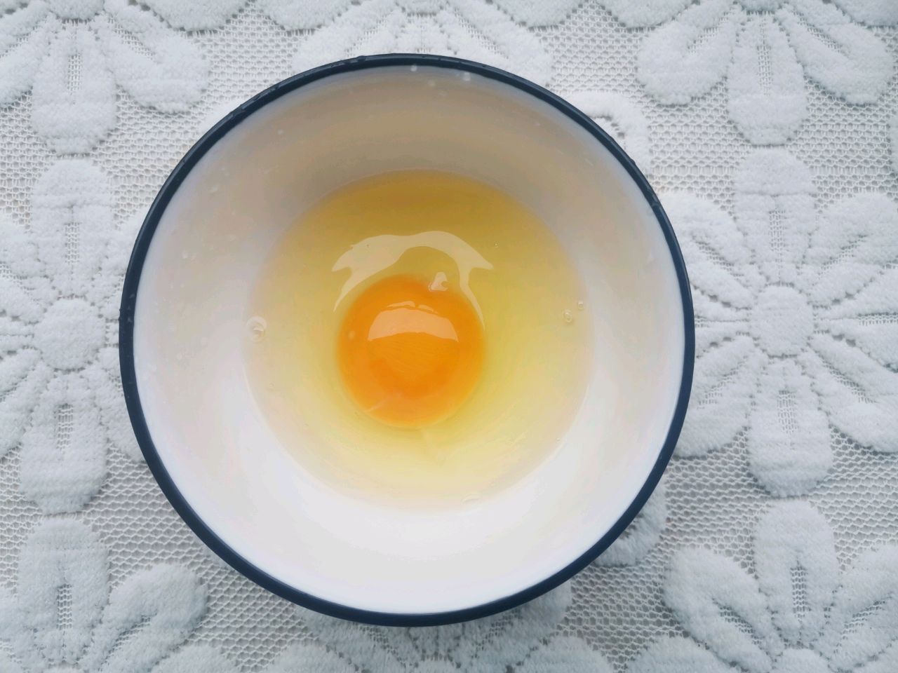 紫菜虾米鲜汤饺