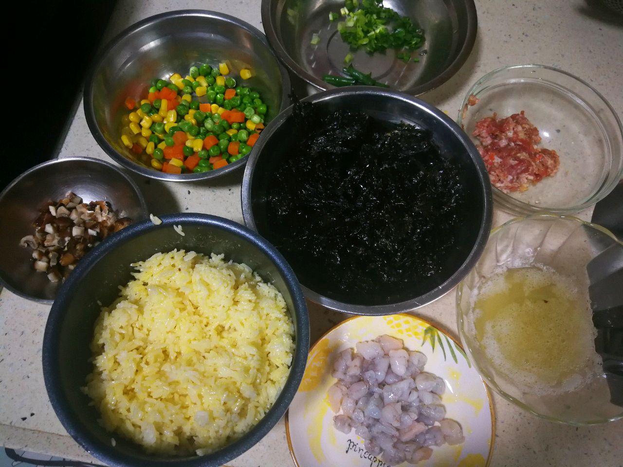 紫菜虾仁炒饭