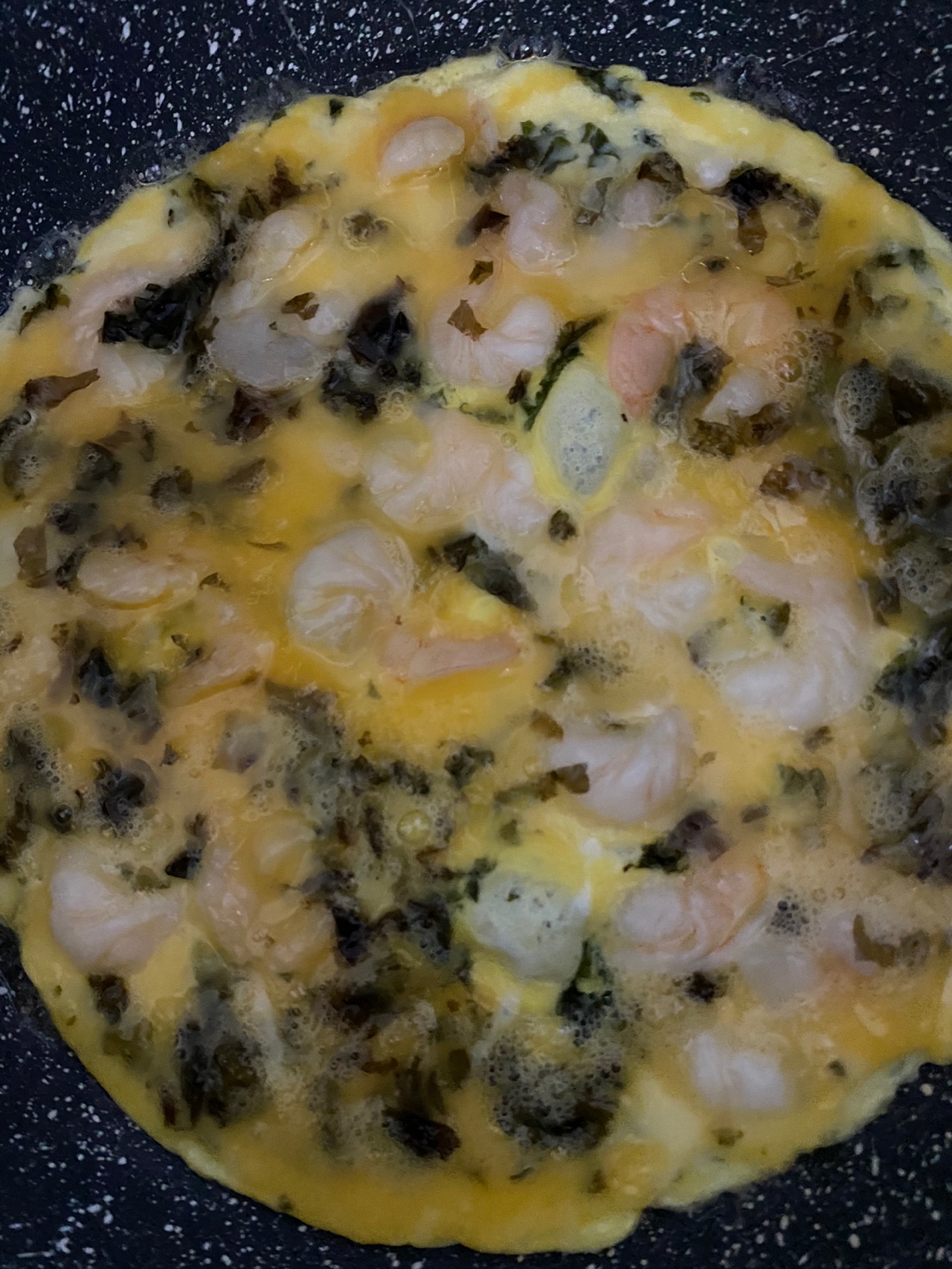 紫菜虾仁蛋饼