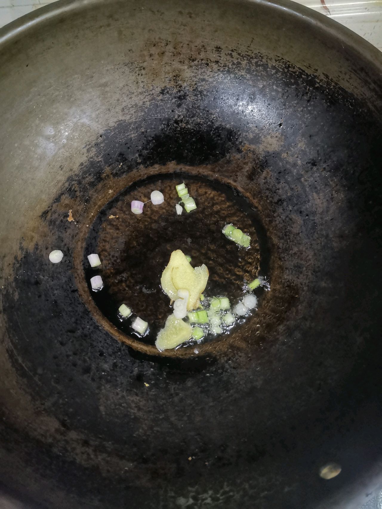 紫菜鱼丸虾皮汤