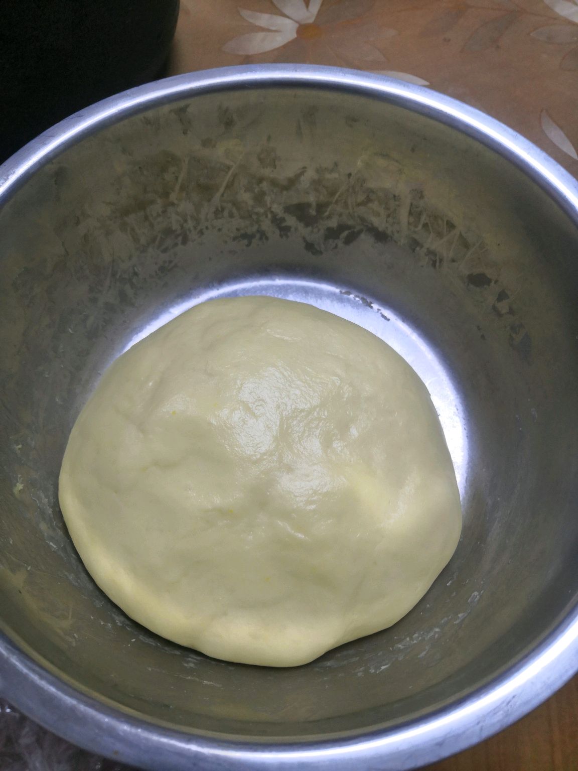 自发粉面包
