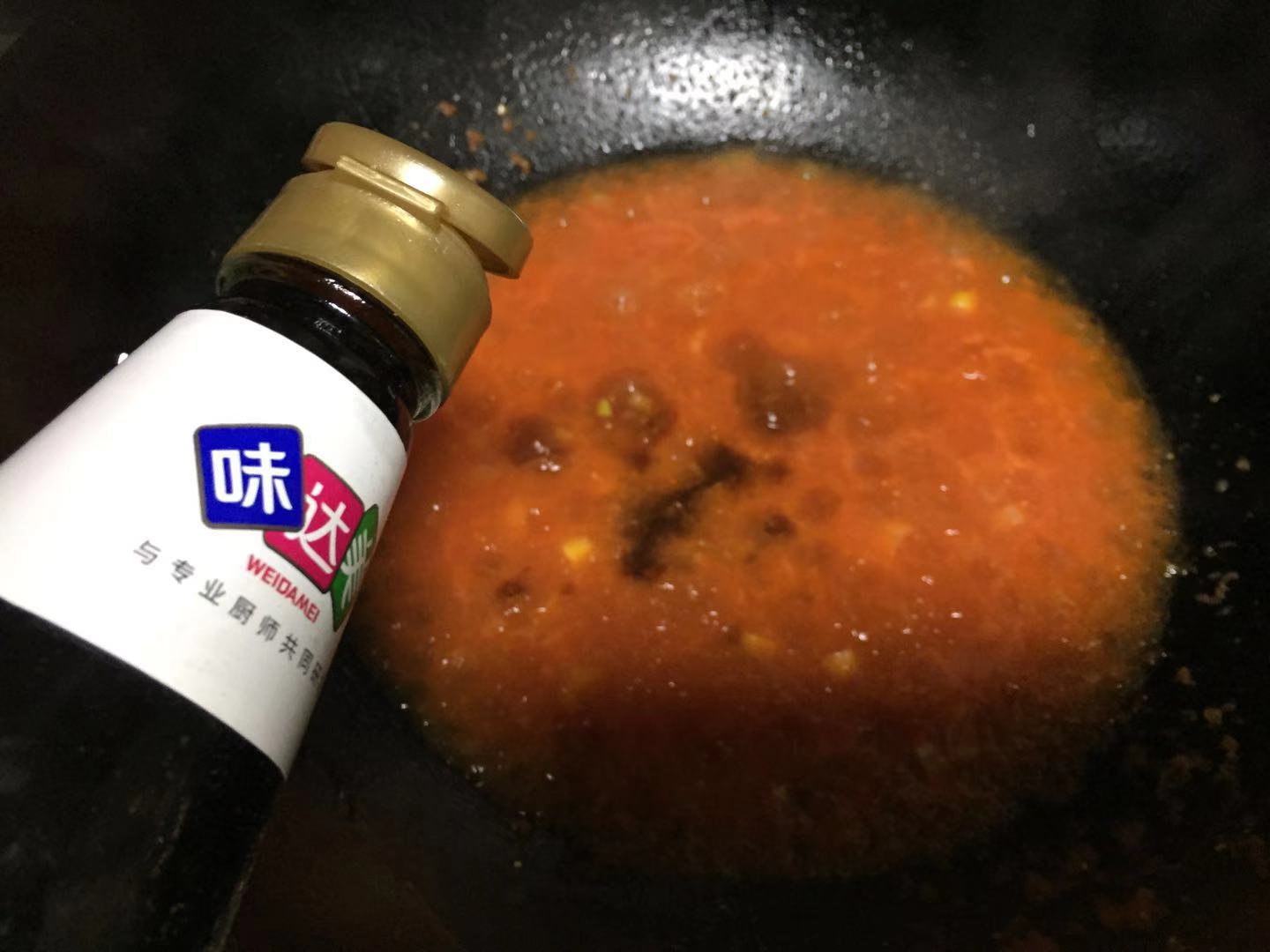 自己在家吃火锅，做法简单的—番茄火锅汤底
