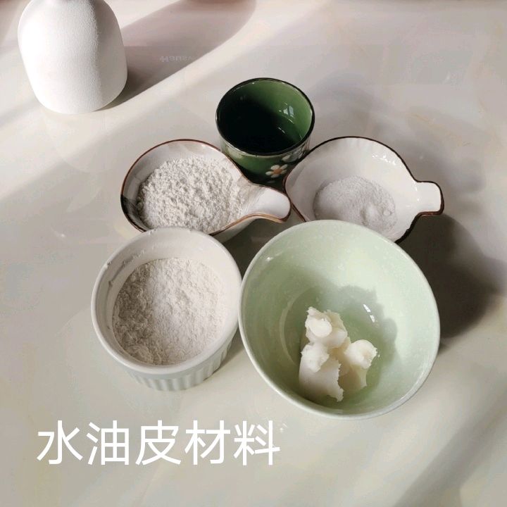 自己做酥皮的网红零食:蛋黄酥