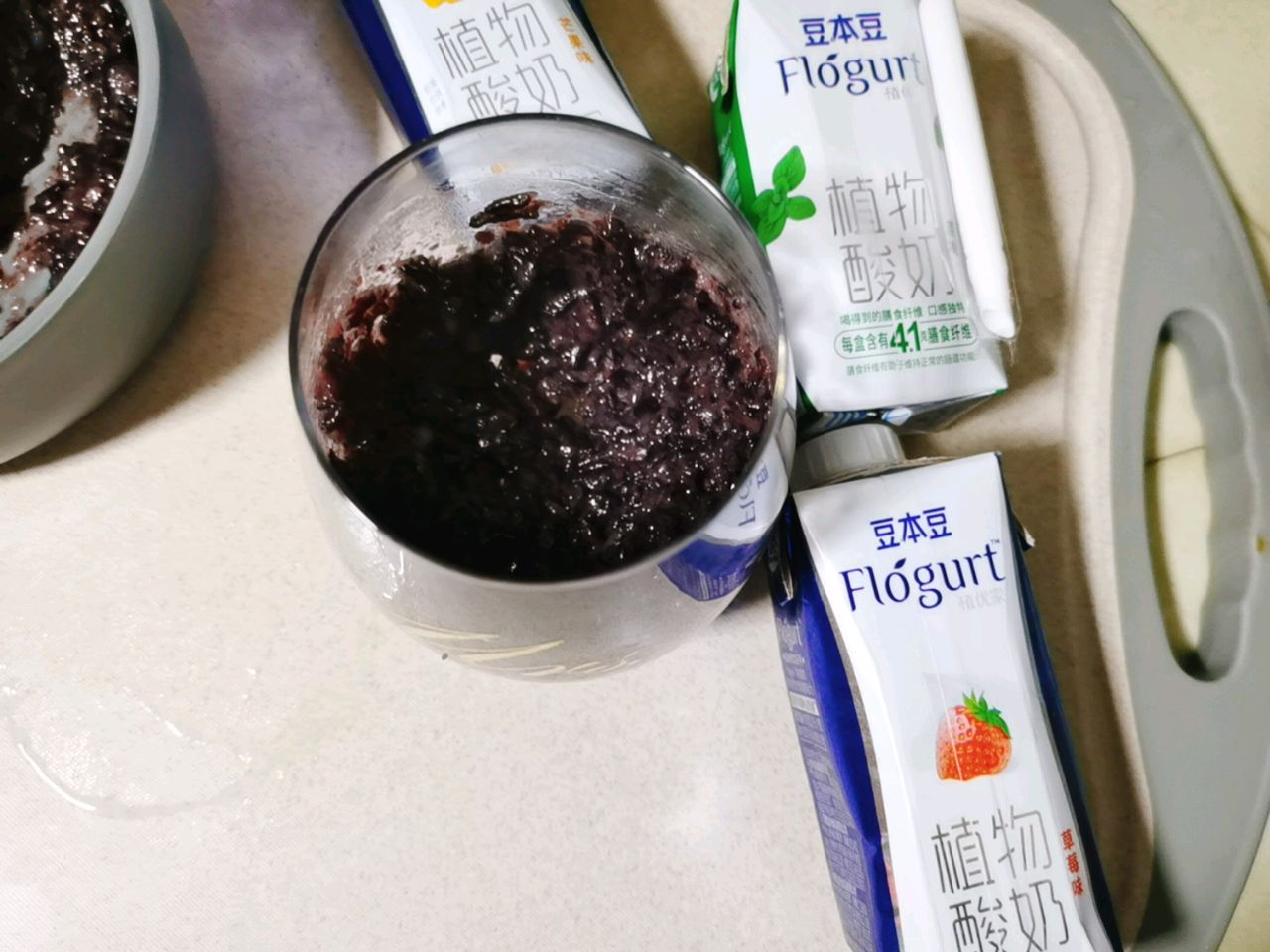 紫米酸奶杯