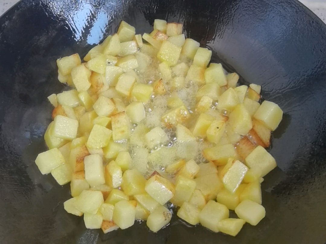 孜然土豆牛肉，烧烤味超解馋