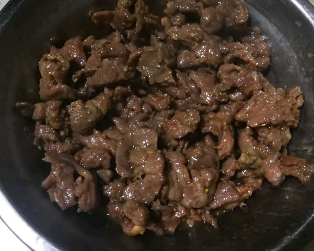 孜然洋葱炒羊肉