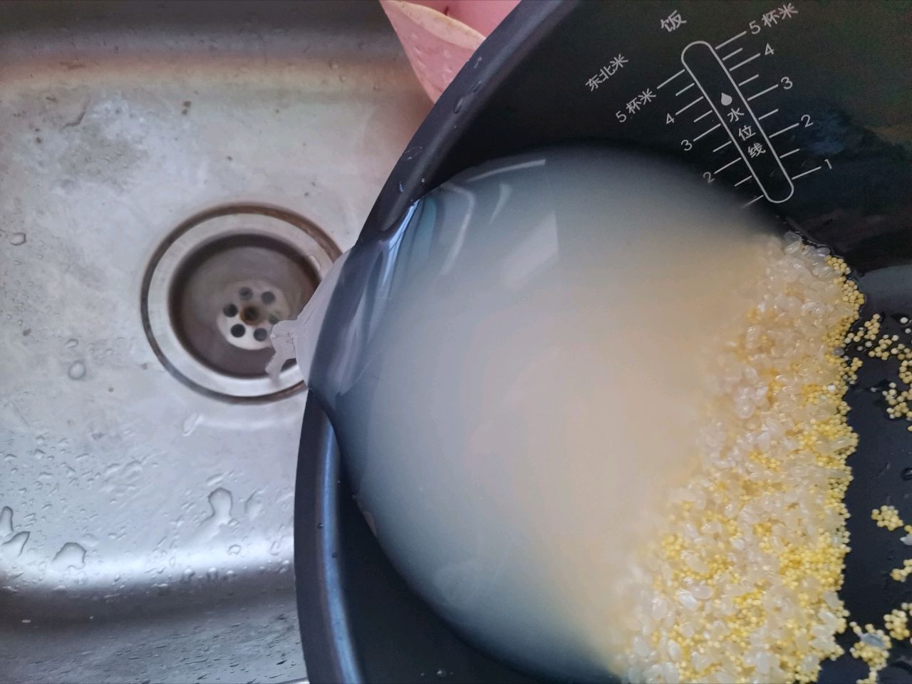 紫薯小米粥
