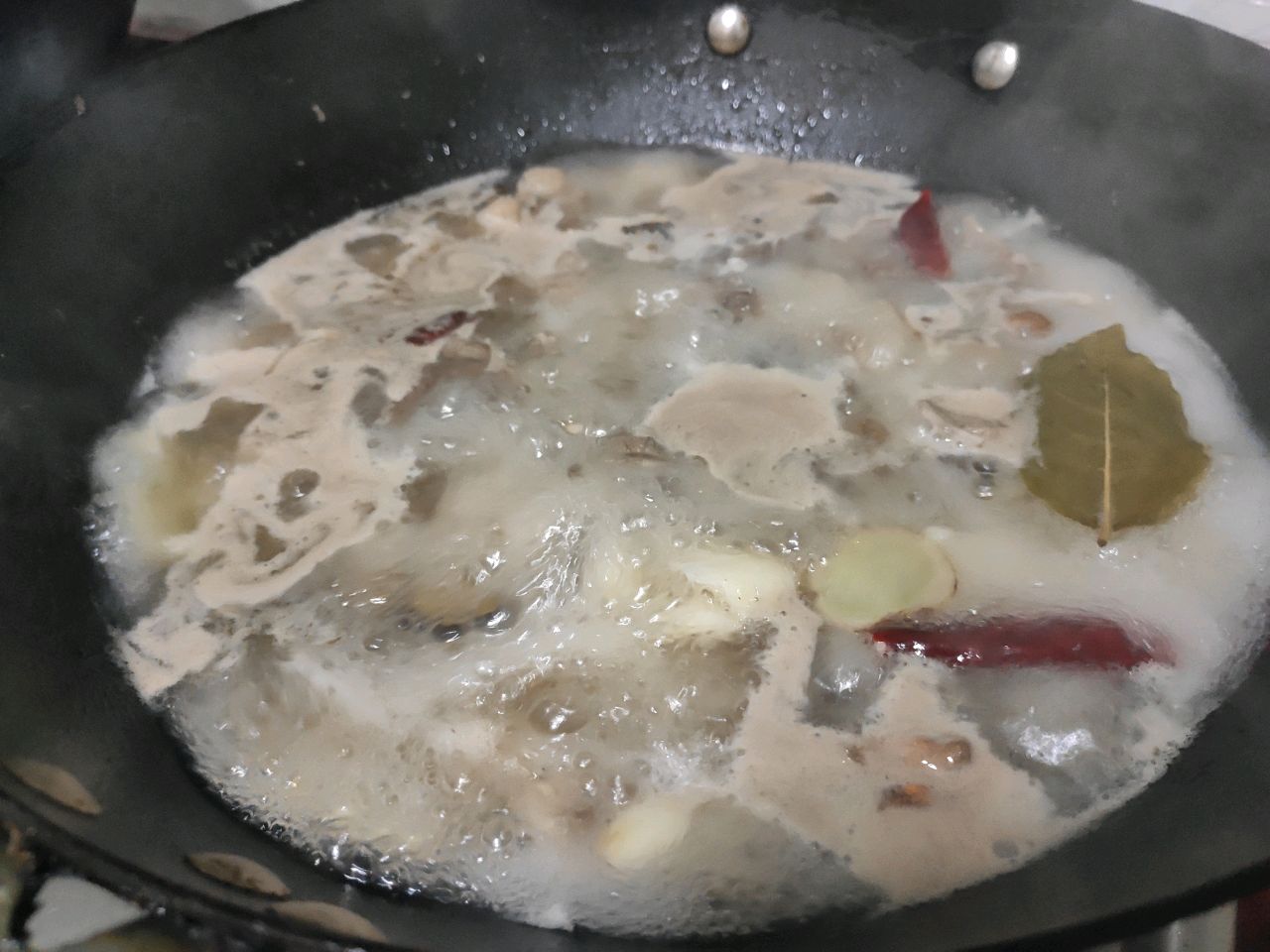 紫苏姜母鸭