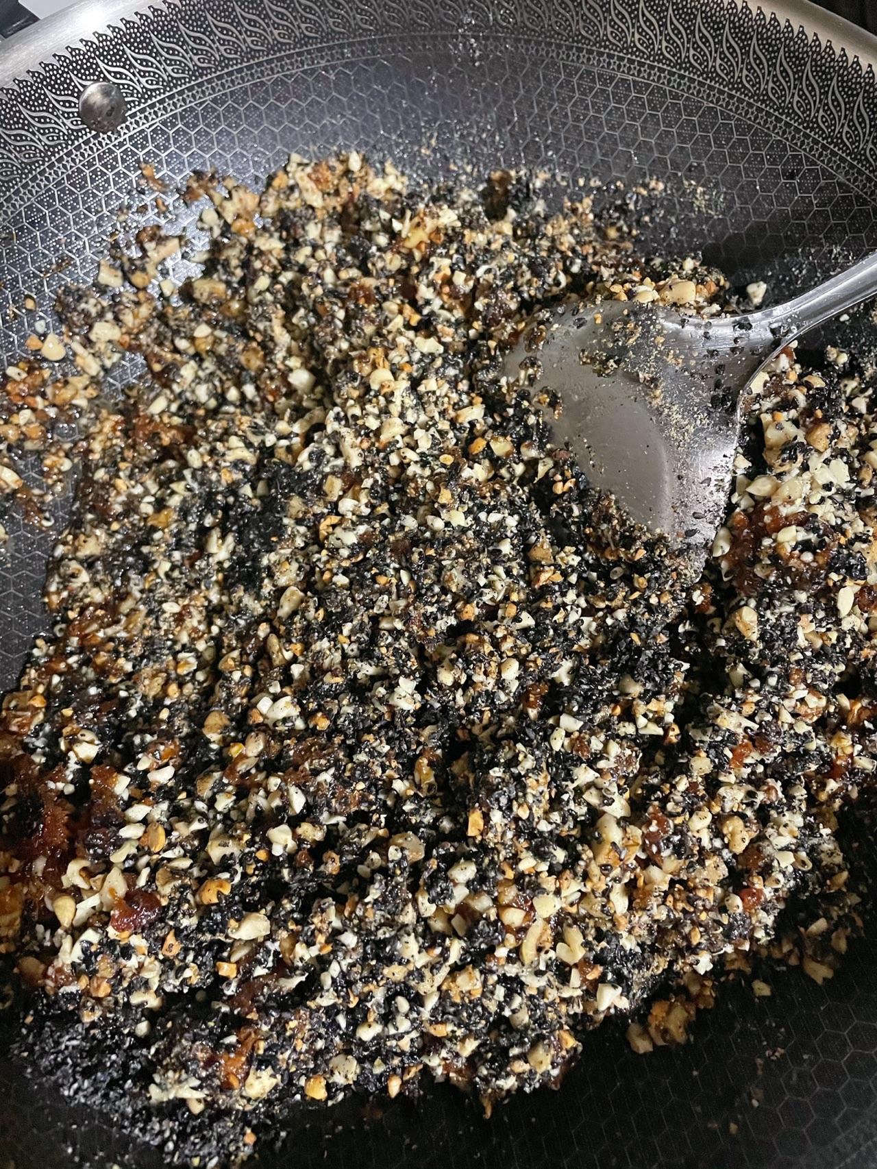 自制｜核桃芝麻红糖汤圆馅