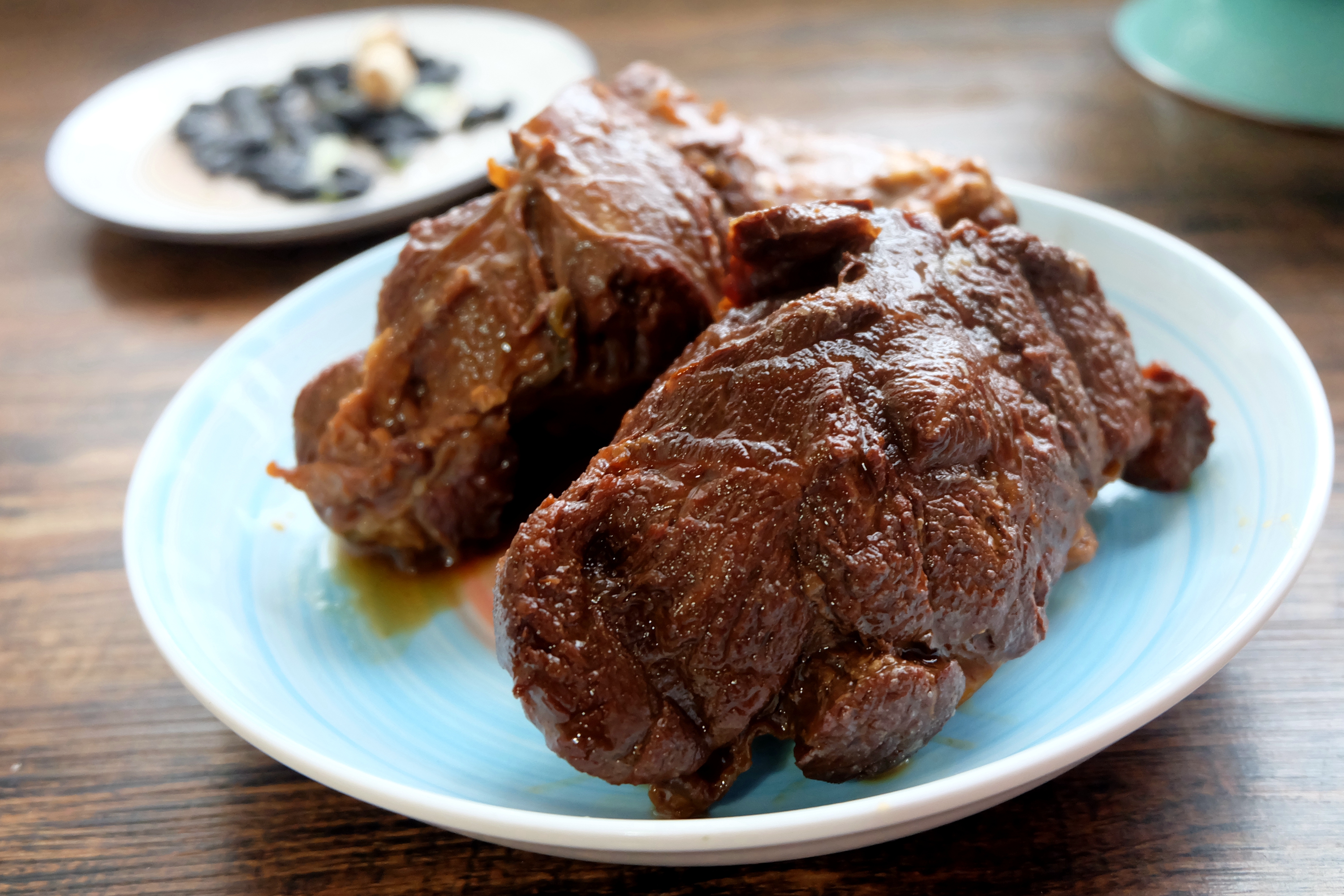 自制酱牛肉