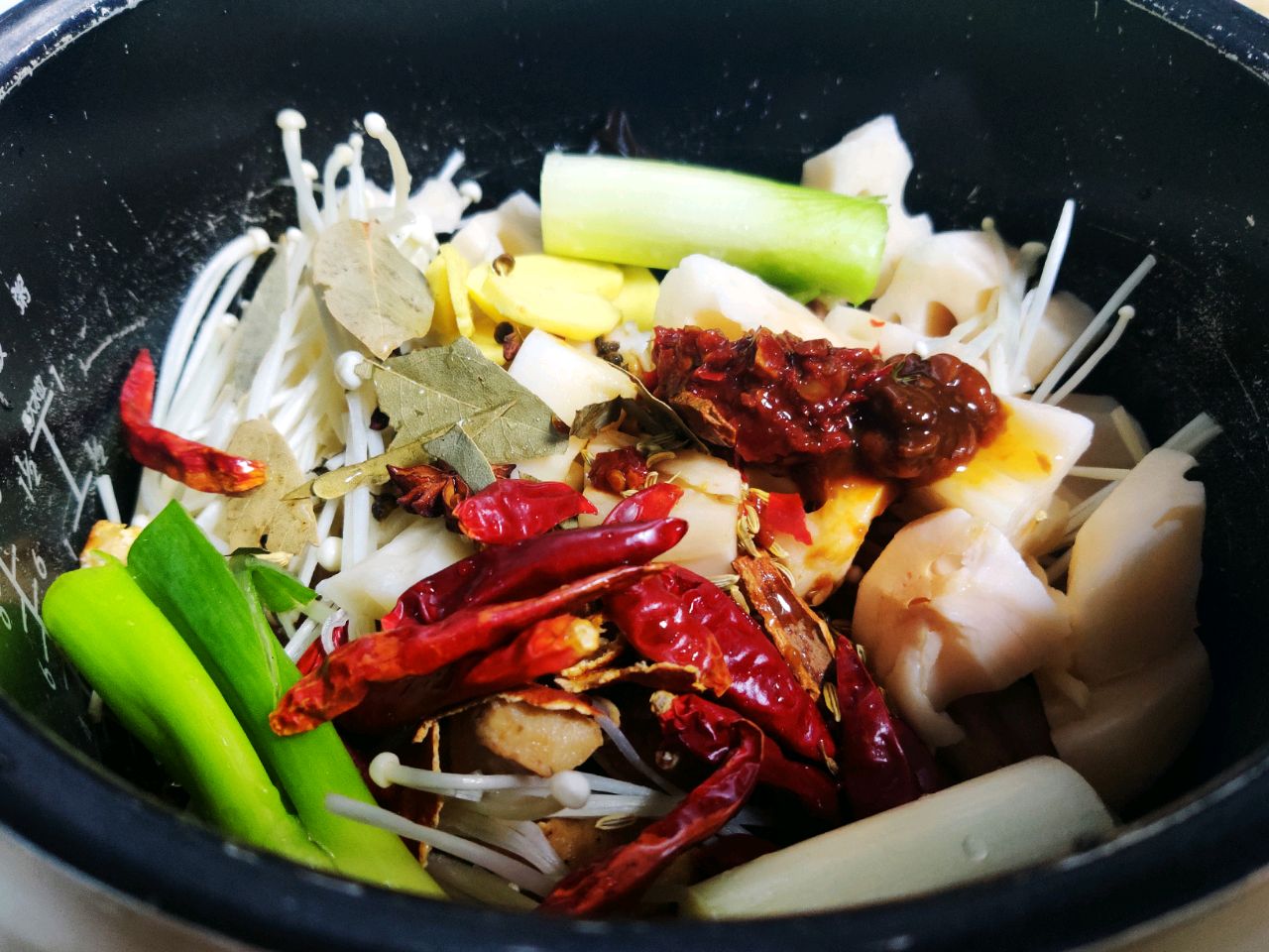 自制懒人卤版“绝味”鸭子