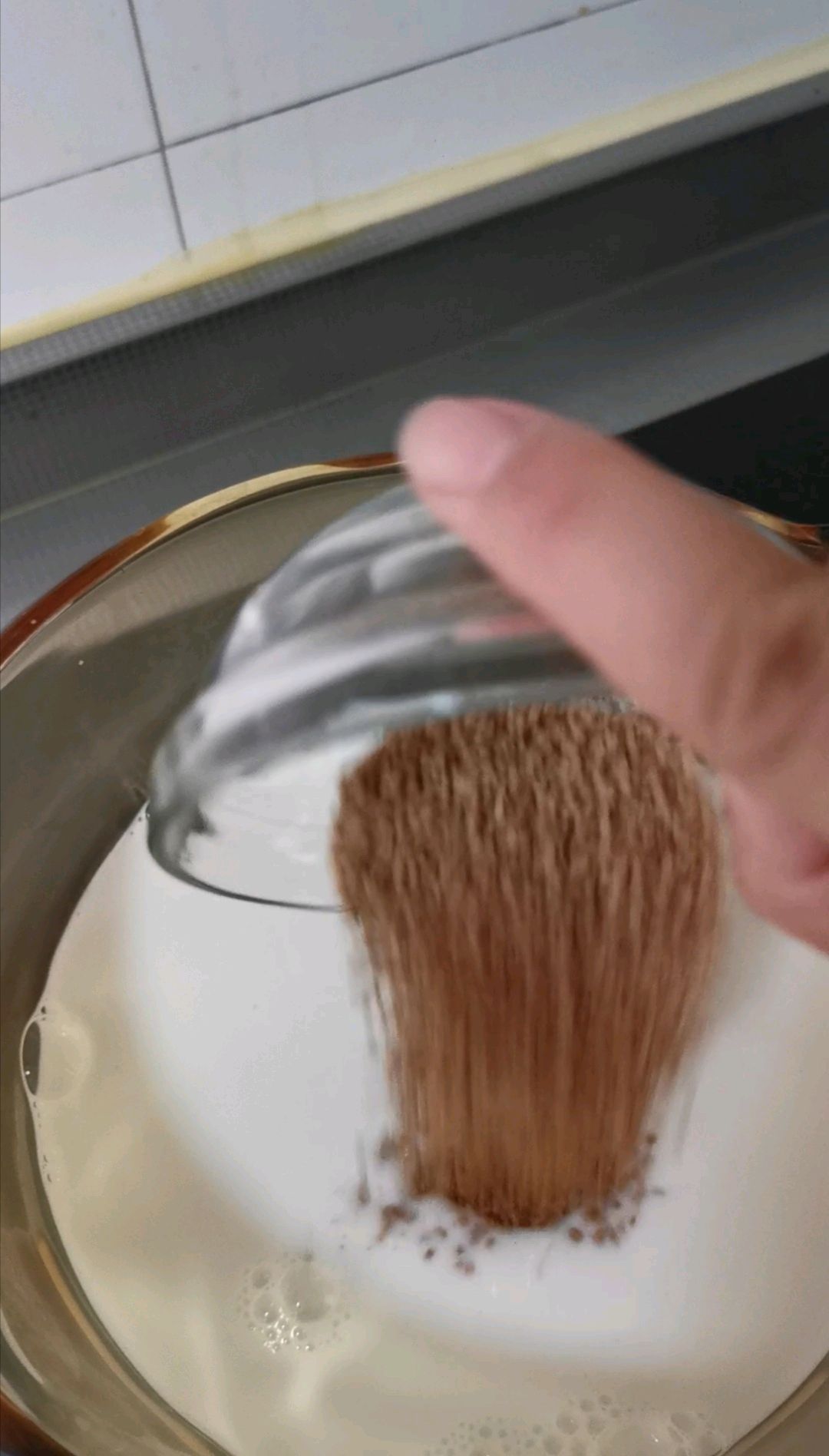 自制秋天的姜汁奶茶