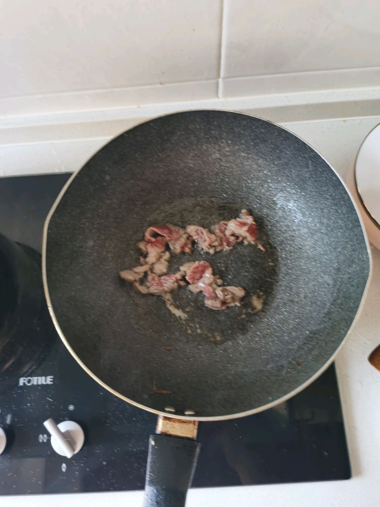 最简单的蒜苔炒肉