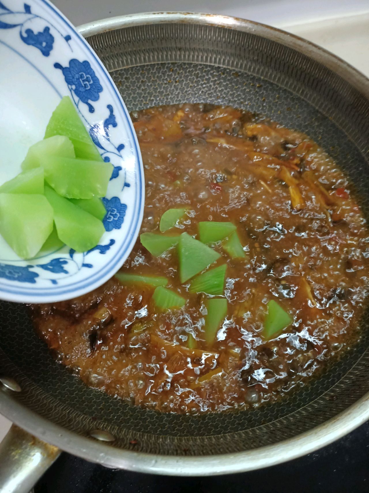 做饭是件快乐的事——飘香美蛙